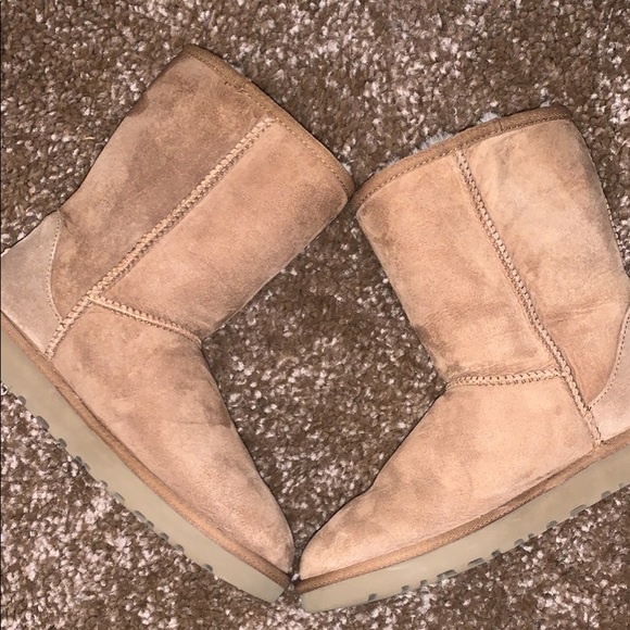 Classic Ultra Mini Boot for Women | UGG® Ugg Genuine size 8